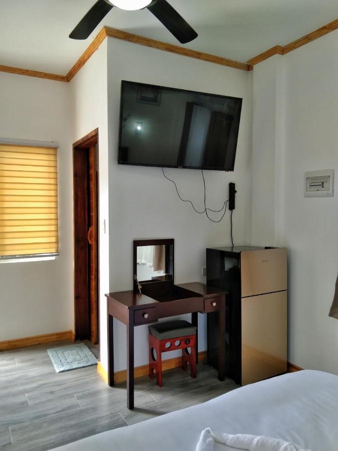 Tequila Cove Bed & Breakfast Panglao Exterior foto